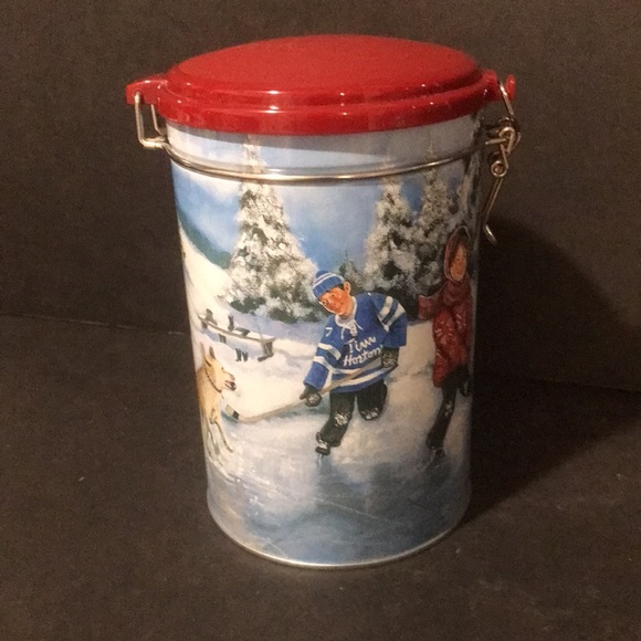 Tim Hortons “Skating Pond” Limited Edition Collector Series #003 Tin Canister - Picture 3 of 7